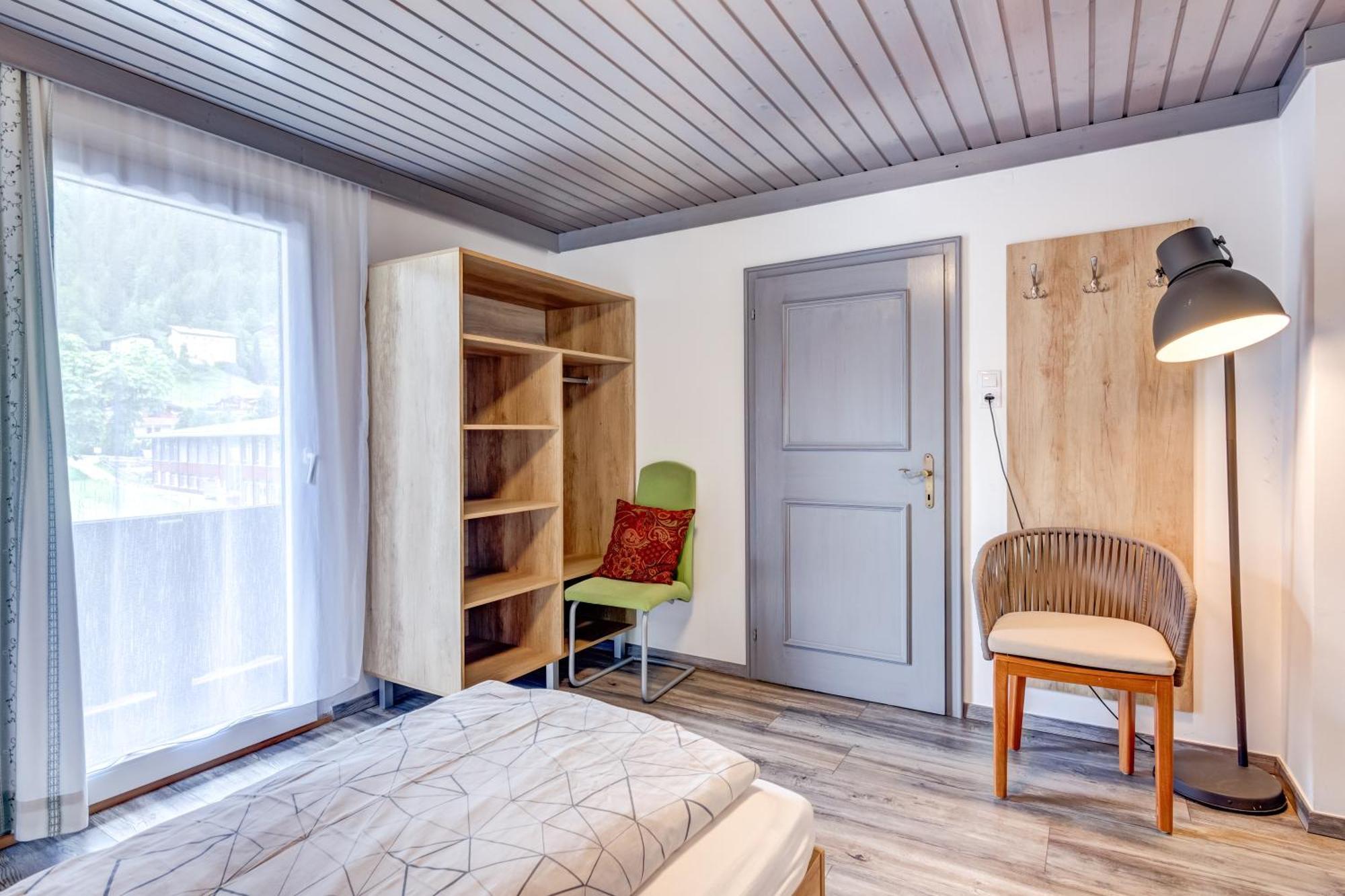 Ludwighaus Appartement Neukirchen am Großvenediger Buitenkant foto