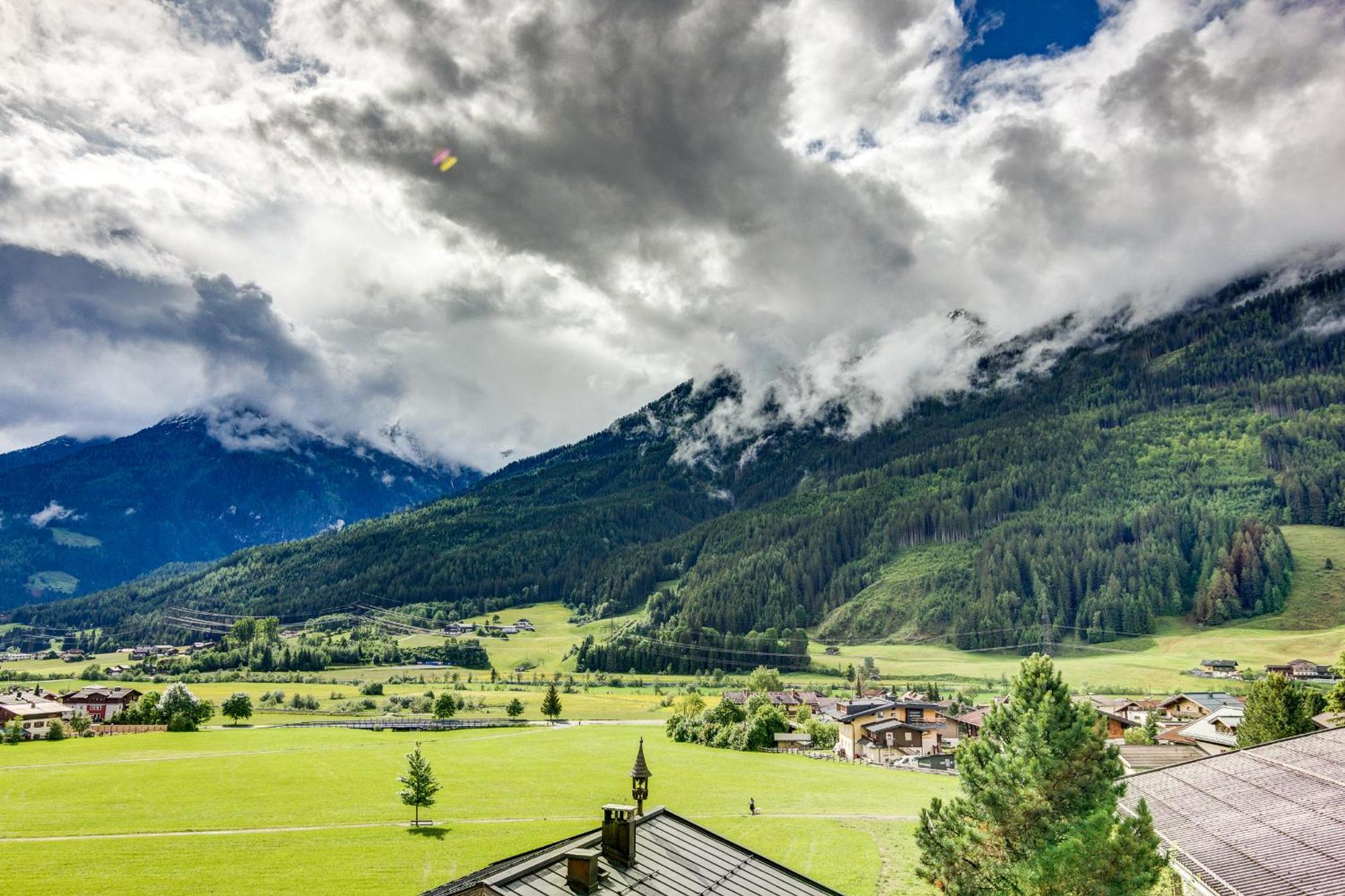 Ludwighaus Appartement Neukirchen am Großvenediger Buitenkant foto
